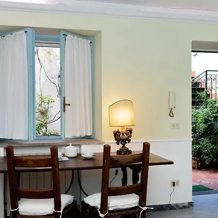 Apartament Characteristic Just Beside The Vatican