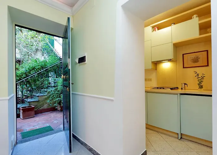 Characteristic Just Beside The Vatican דירה